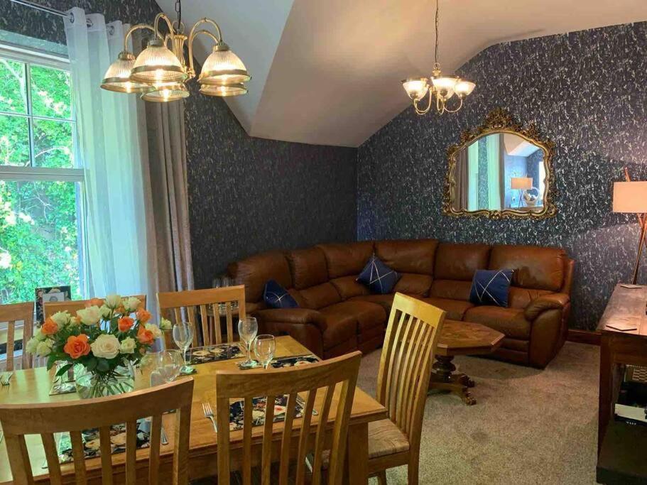 Chandlers Apartment Ascog Exterior photo